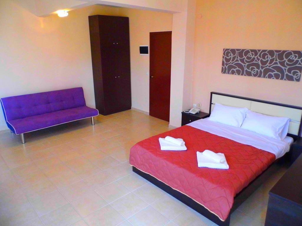 Golden Beach Hotel Metamorfosi  Ngoại thất bức ảnh